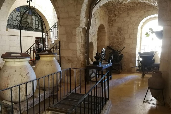 Private Day Tour: St. George's Monastery, Wadi Qelt, Mar Saba, and Bethlehem - Mar Saba above the Kidron Creek