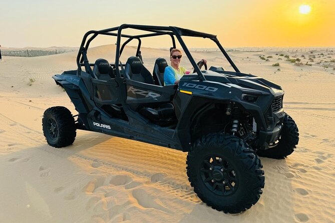 Private Desert Safari With BBQ Buffet Dinner And Live Shows - BBQ dinner and drinks