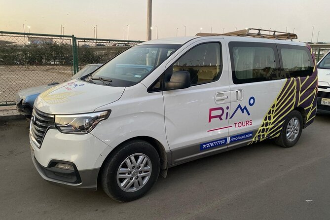 Private Dubai Airport Transfer DXB to Dubai City - Communication can make or break the service