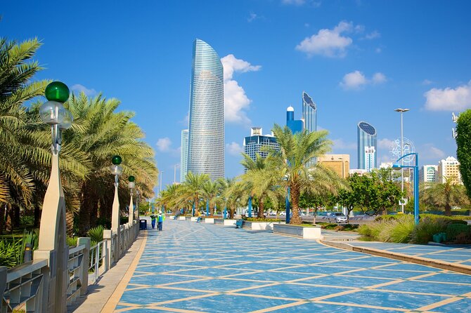 Private Full Day Abu Dhabi City Tour from Dubai - Emirates Palace: a polished photo stop