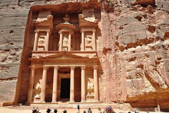 Private Full Day Tour from Amman to Petra - Walking through the Siq to the Treasury