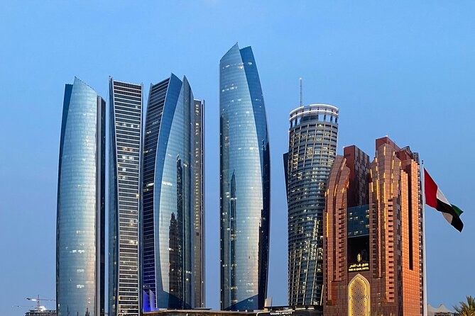 Private Full-Day Tour in Abu Dhabi - Emirates Palace and the city’s grand scale