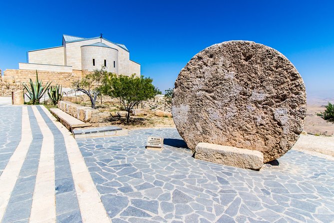 Private Full Trip of Madaba City Mosaics,Mount Nebo,Dead Sea & Amman Sightseeing - Should you book it?