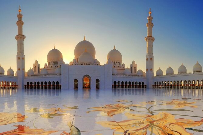 Private Guided Abu Dhabi Tour with BAPS Temple Visit from Dubai - Emirates Palace and the limits of palace access