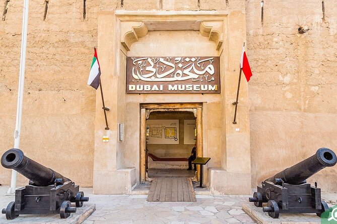 Private Half-Day Dubai City Tour - Jumeirah Mosque and the white-sand coast