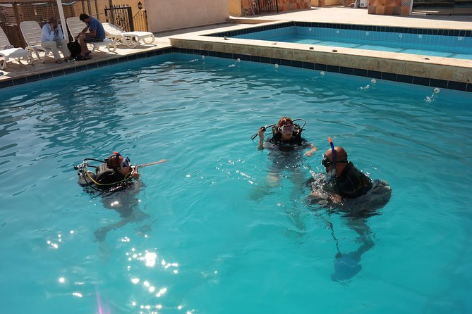 Private Intro Scuba Dive – Aqaba Coral Reefs - Registration and the 15-minute introduction