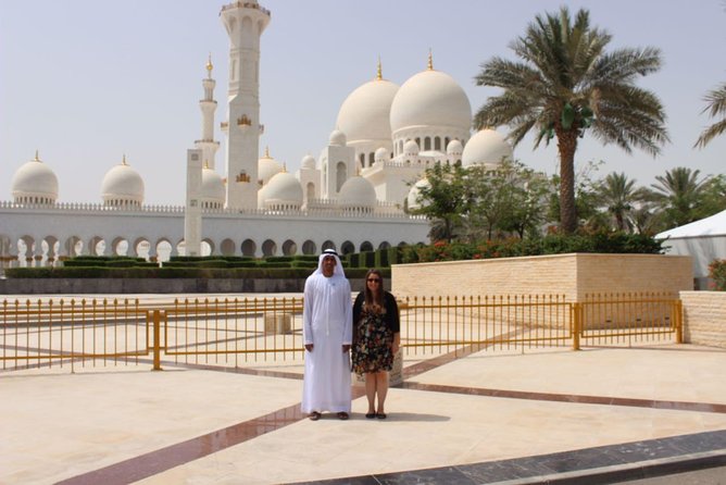 Private Sheikh Zayed Grand Mosque Tour - Meeting at Abu Dhabi International Airport