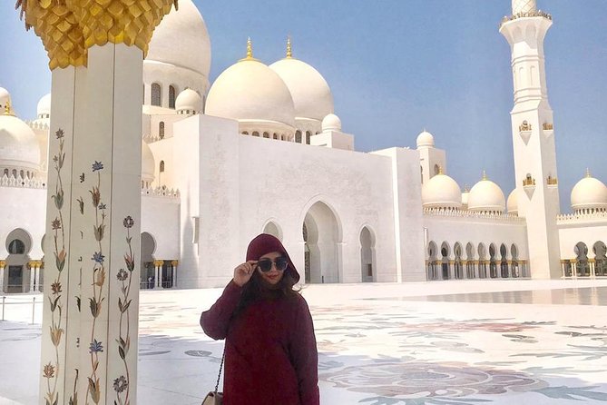 Private Tour : Abu Dhabi Full Day City Tour - Corniche and Emirates Palace in 25 minutes