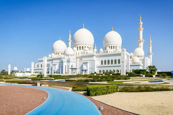 Private Tour in Abu Dhabi City with BAPS Temple - Etihad Towers and the Emirates Palace