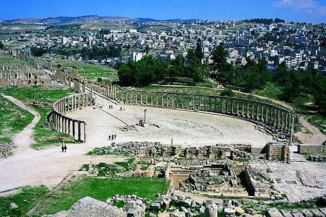 Private Tour of Ajlun and Jerash - Leaving Amman in a private vehicle