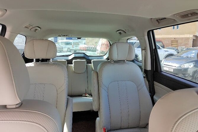 Private Transfer In Dubai - Choosing the Right Vehicle for Your Group