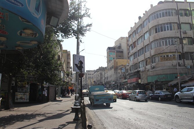Private Walking Tour in Amman With Local - Al Balad’s produce market