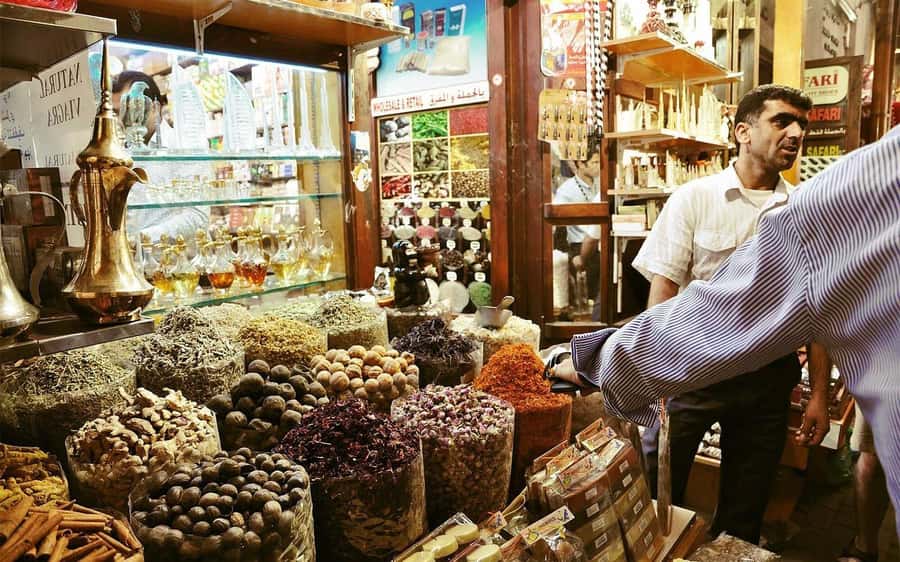 Private Walking Tour in Dubai / Old Dubai Tour - Gold Souk and the final half hour