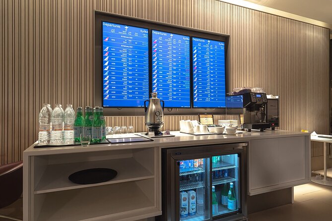 Qatar: Doha Hamad International Airport (DOH) Al Maha Lounge - Seating, Noise, and the Feel of the Room