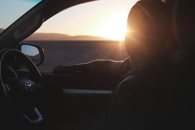 Qatar Sunset Desert Safari: Dune Bashing & Golden Sands Adventure - Heat, safety, and comfort