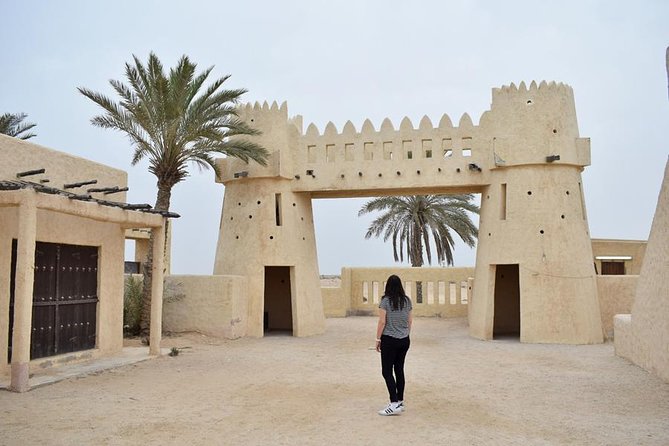 Qatar West Coast tour, Zekreet, Richard Serra Sculpture, Mushroom Rock Formation - Who will enjoy this outing most