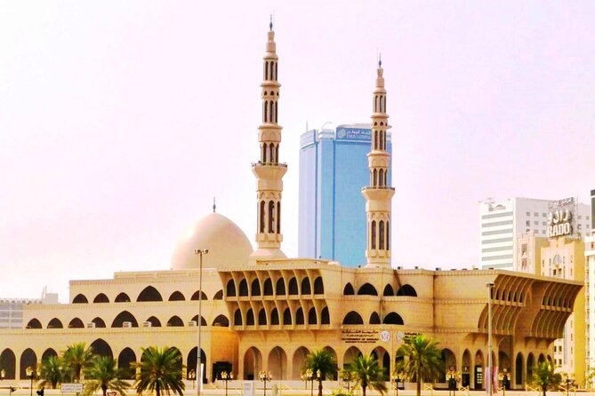 Sharjah City Tour from Dubai - The morning pickup and drive to Sharjah