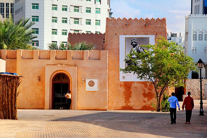 Sharjah City Tour from Dubai - Al Arsa Souk for a short traditional market visit