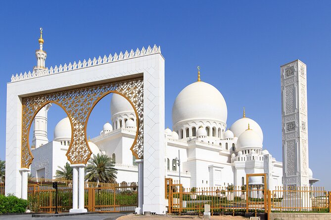 Sheikh Zayed Mosque Half Day Tour in Abu Dhabi - Entering Sheikh Zayed Grand Mosque