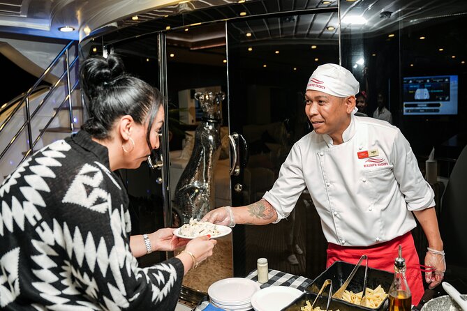 Superyacht Experience in Dubai with Dinner and Live Music - Boarding at Dubai Harbour at 9 p.m.