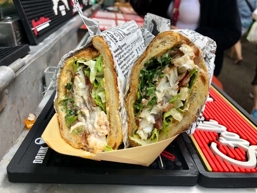 Tel Aviv: 2-Hour Carmel Market Tour in English with Lunch - The stories behind Carmel Market