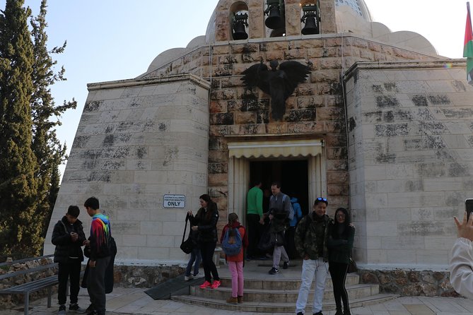 Travel to Bethlehem Half Day Guided Tour from Jerusalem & TelAviv - Guides who shape the experience