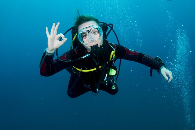 Two Dives for certified divers in Fujairah - The Fujairah setting adds more than a boat ride