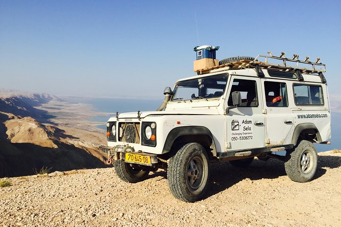 Two hour guided jeep tour in to and around the Ramon crater - The Ramon Riverbed and the Makhtesh Story