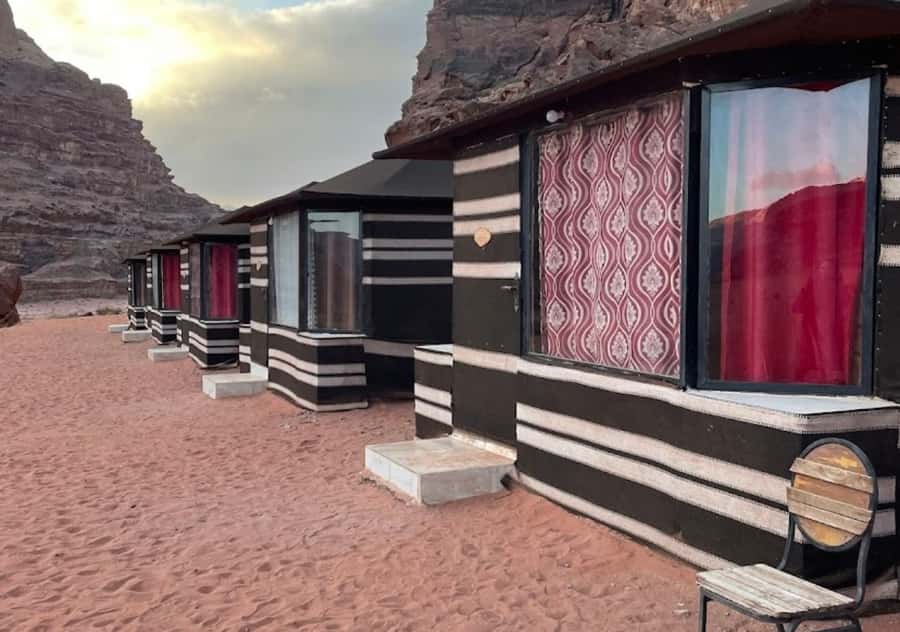 Wadi Rum: Bedouin Camp Stay,Full-Day Desert Tour with 3Meals - Lunch by the fire, with enough time to slow down