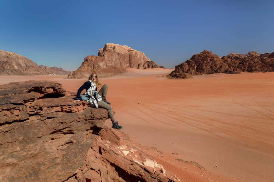Wadi Rum: Choose 2 to 9 Hour Jeep Pass, Guide & Meal Options - The five-hour route brings sandboarding and more breathing room