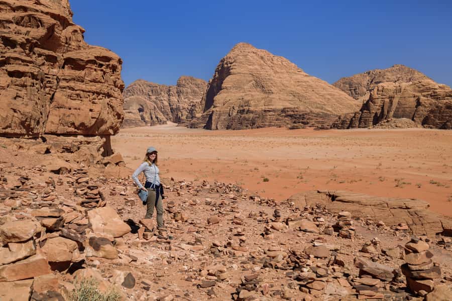 Wadi Rum: Explore 10-Hour Jeep Tour Pass, Guide, Meal & Stay - A Bedouin lunch in the desert