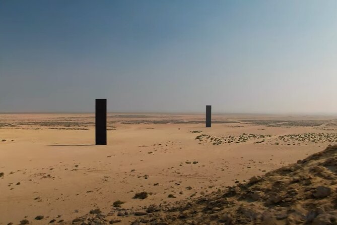 West Of Qatar, Mushroom Rocks, Camel Racing Track, Richard Serra - Al Shahaniya Camel Racing Track and Qatar’s racing tradition