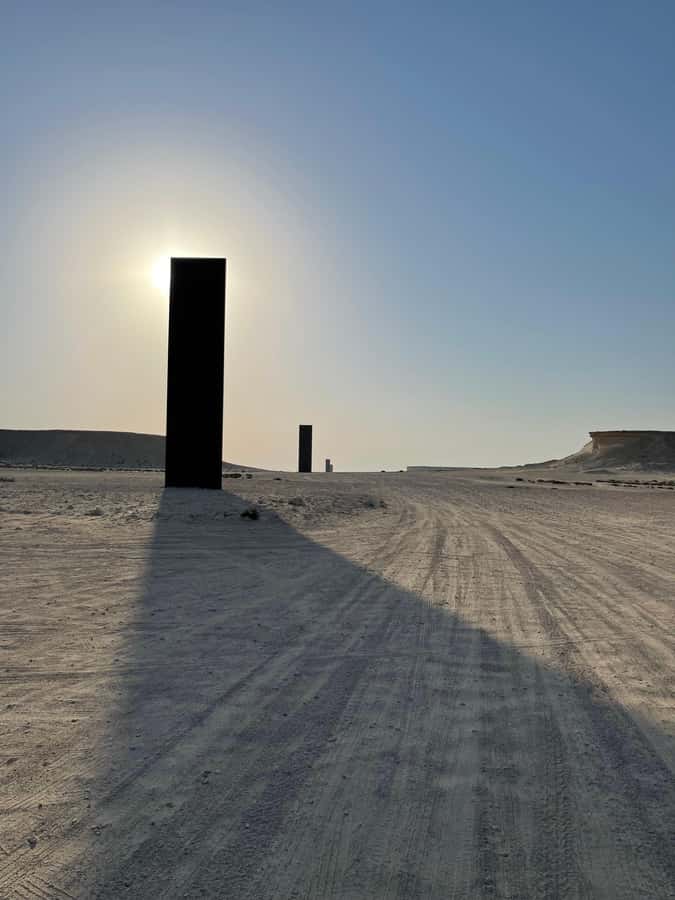 West Qatar tour to Richard Sierra sculpture,Umbrella Rock - Zekreet Fort ruins and the final desert stop